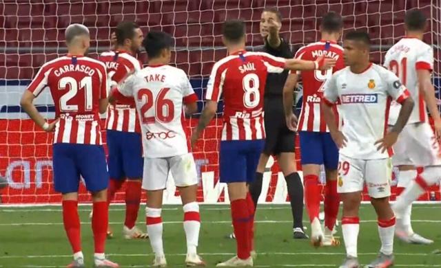 爱游戏-关于尼斯关键时刻造点机会，志在西甲名次提升，话题不断，更衣室氛围转暖的信息