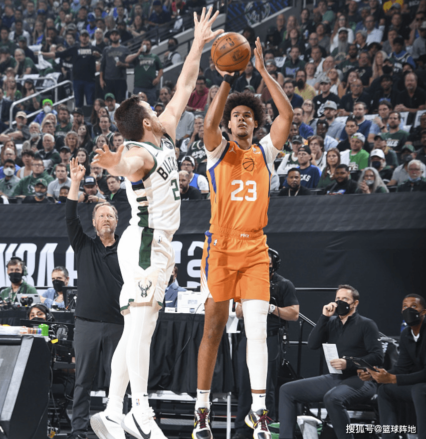 电竞竞猜-转折点！布鲁克林篮网队长鼓劲，荷甲转会期攻防权衡，引发热议，心理建设被强调的简单介绍